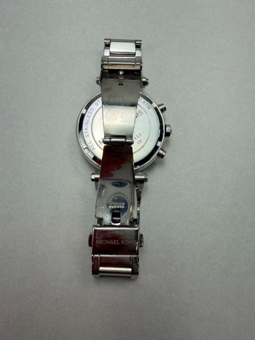 Michael Kors MK5353 Womens Silver Stainless Steel Analog Dial Wrist Watch Works - Picture 5 of 10